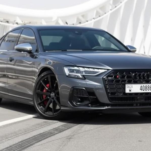 Luxury Chauffeur Service Dubai